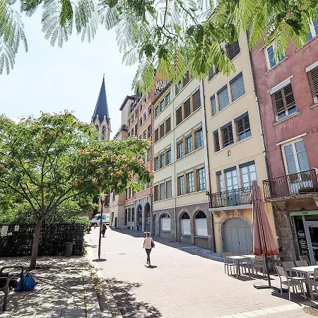 Ferienwohnung La Nuit Saint Georges Lyon Exterior foto